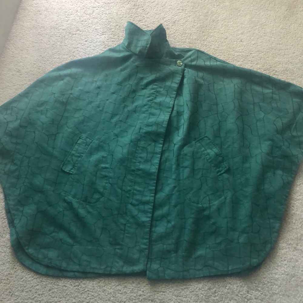 Maggie Sweet Cape